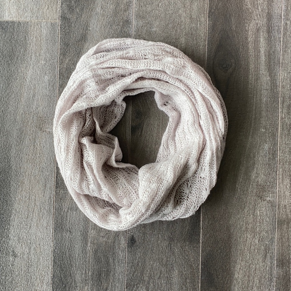 Light Pink/Purple Knit Infinity Scarf